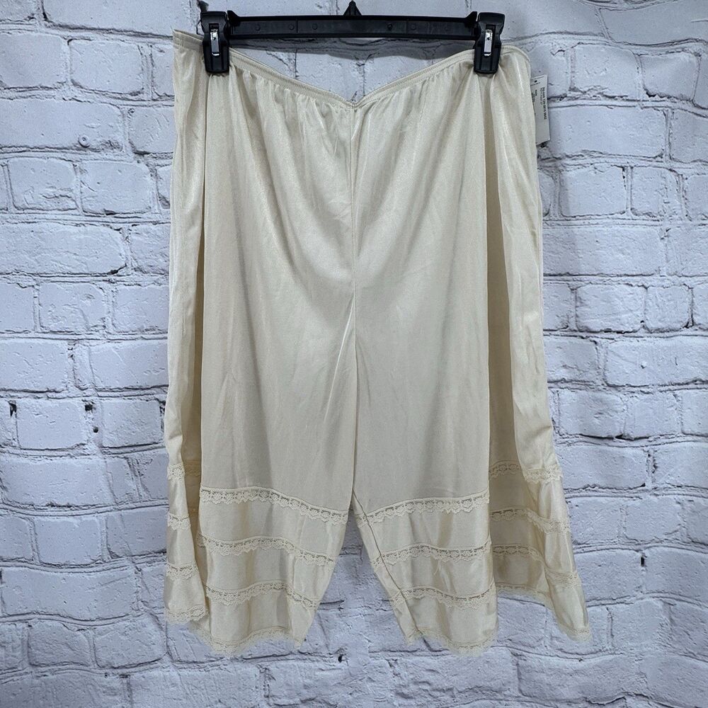 NWT Underscore Pettipant 2X Plus Nude Beige Silky Nylon Slip Shorts Undergarment